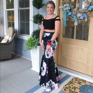 Blondie Nites Prom Dress